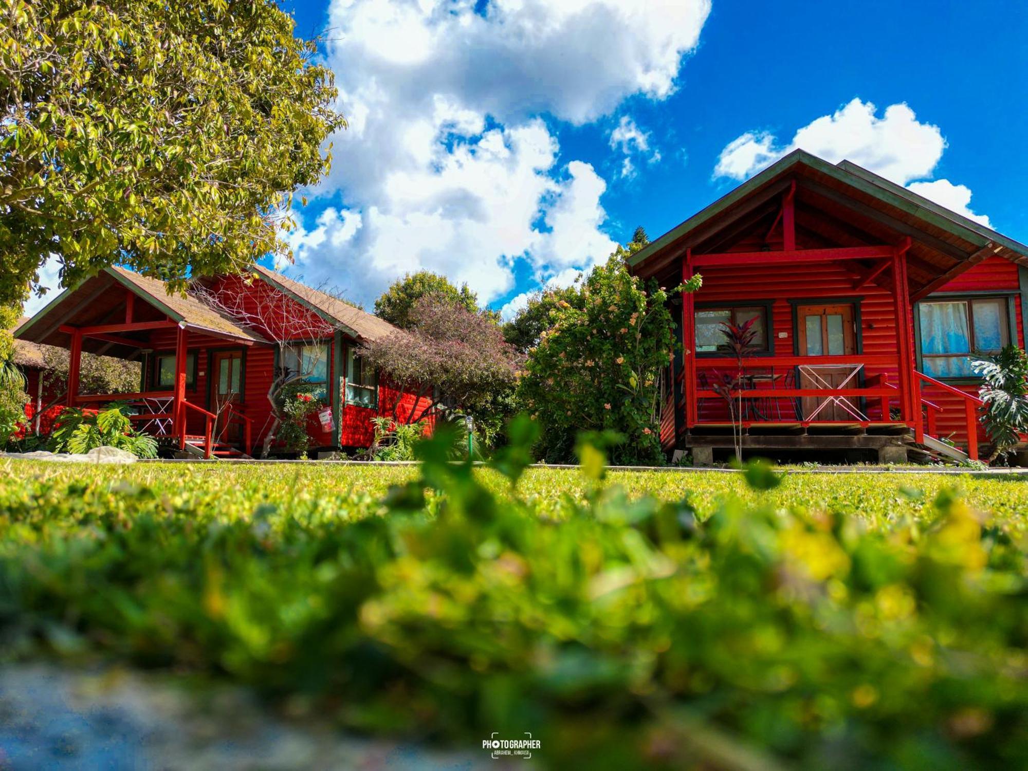 The Wooden Rose Cabins Bezet 외부 사진